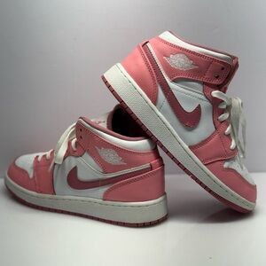 Air Jordan 1 Mid GS Valentines Day 2023 DQ8423-616 size 3.5Y
